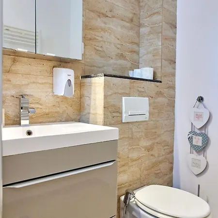 Sunset Astoria Appartement