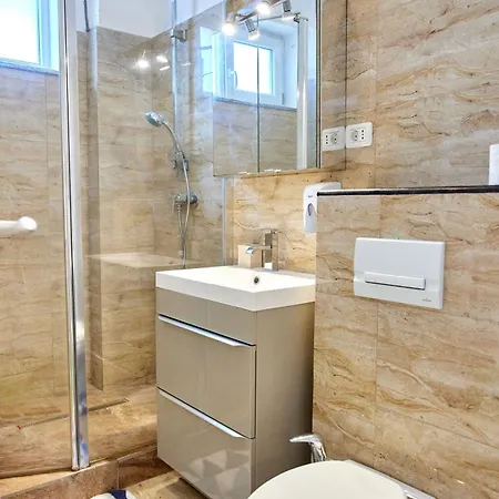 Sunset Astoria Appartement *